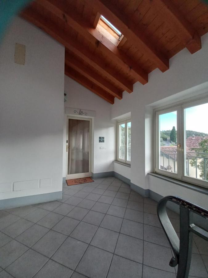 La Corte Del Cigno Monte Isola Bagian luar foto